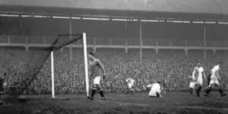 突发惊魂：英冠赛场上的11分钟急救-九游娱乐