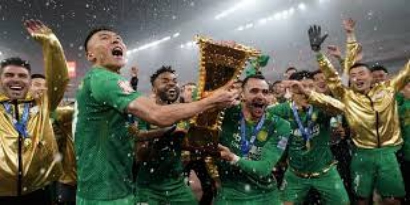 莱斯特城试训的意外机遇：九游娱乐独家揭秘转折瞬间- 九游娱乐