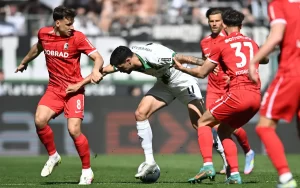 关键进球背后的战术博弈