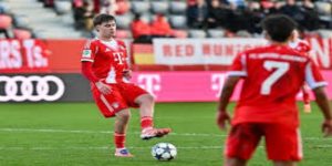 世界杯前的绝地反击：从被排除到末班车-九游娱乐