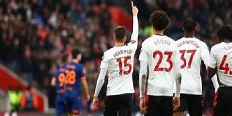 九游娱乐复盘：比赛节奏失控与年轻球员集体爆发-九游娱乐